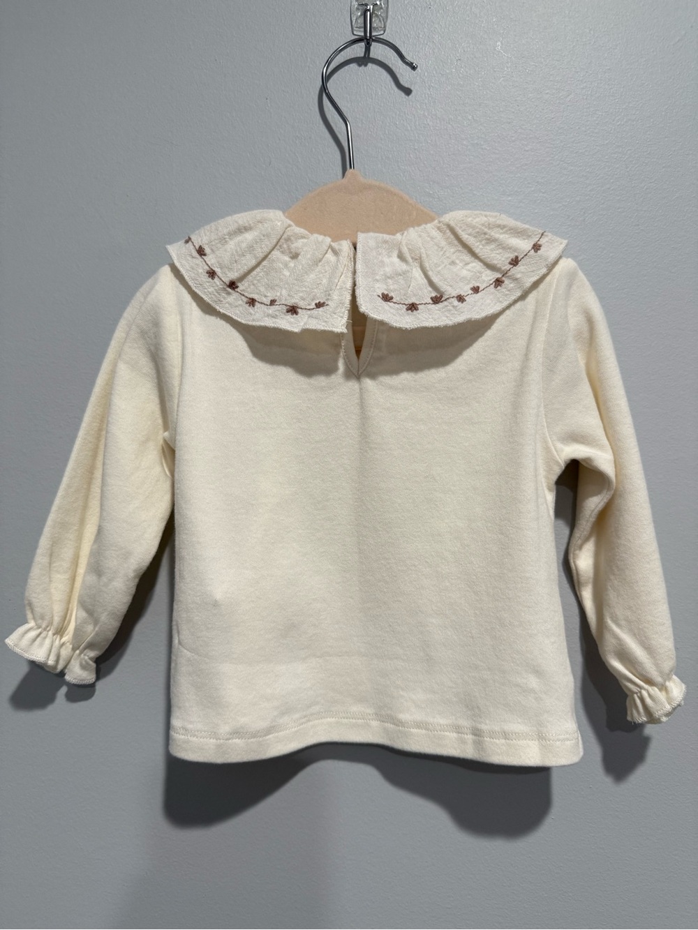 Zara Ruffled neck Top - Picture 4 of 5